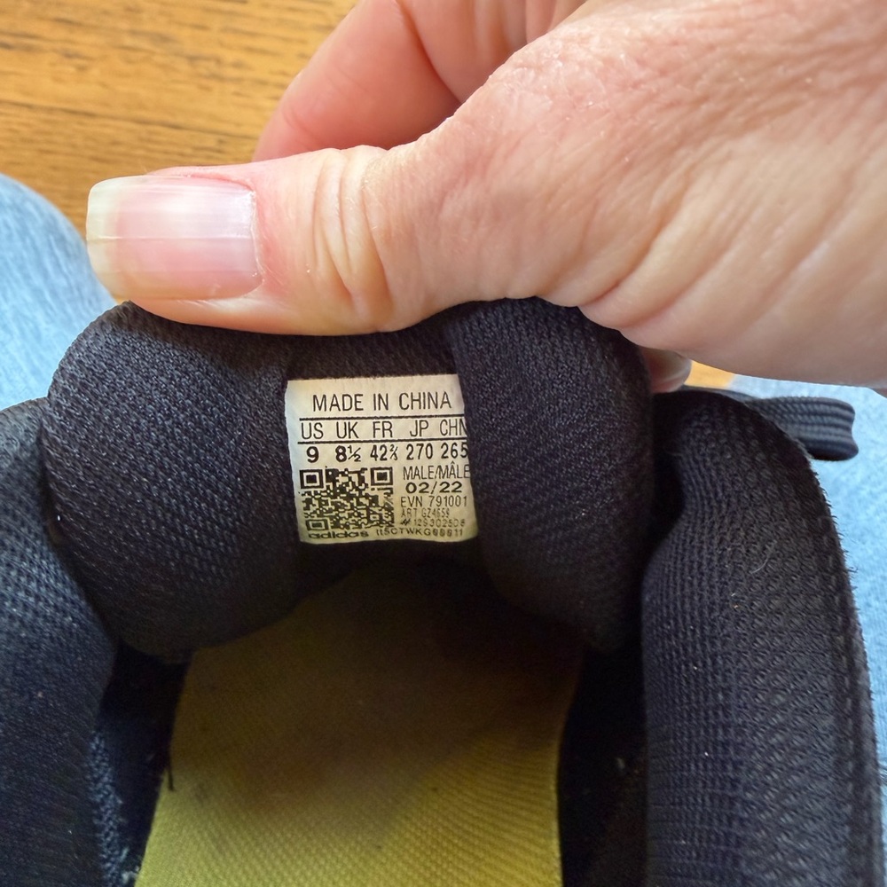 Five Ten Freerider Canvas MTB Shoes - Black with Yellow Accent - Picture 5 of 6